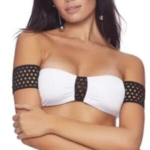 Nwt beach bunny, Hayden off shoulder net black white bikini top